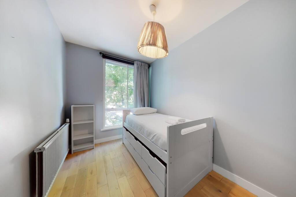 Apartamento Superb 3 Bed Flat With Balcony In St John'S Wood Londres Exterior foto